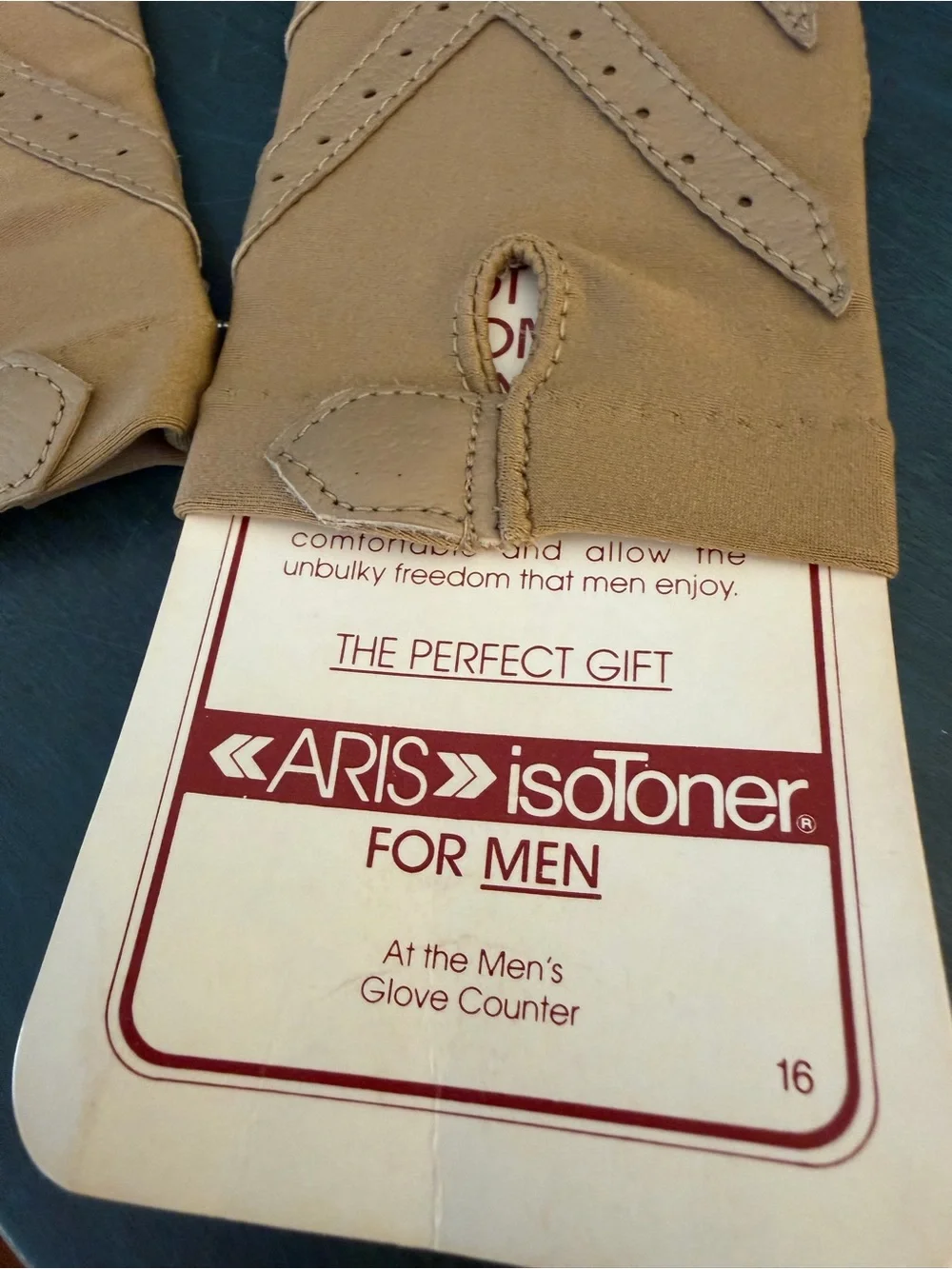 Vintage Aris Isotoner driving gloves a beige spandex body with brown leather
